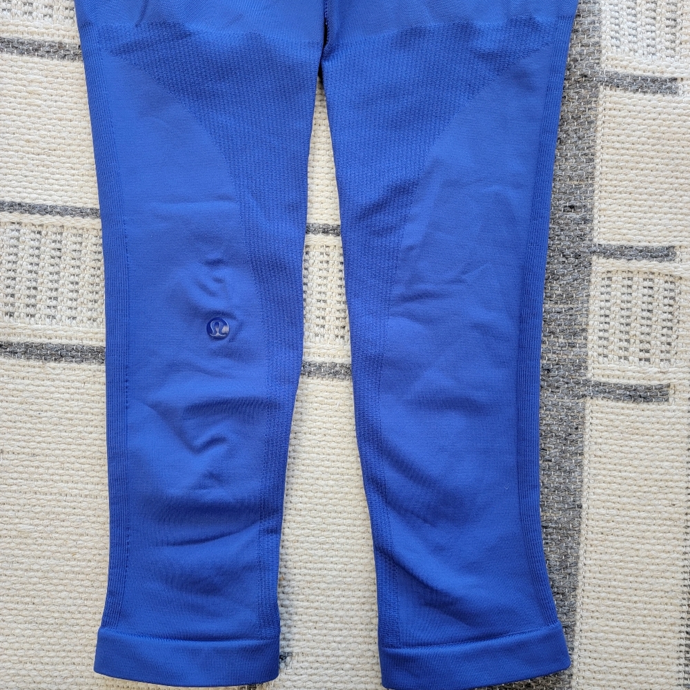 🌞Lululemon Zone In Crop Seamless Leggings Sapphire Blue - Picture 12 of 14
